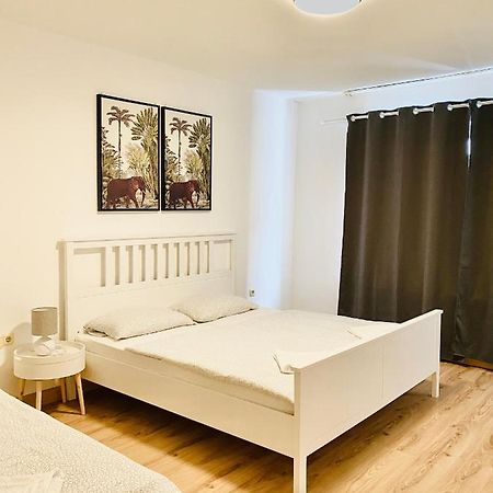 Tm Aparts Dortmund Exterior photo A bedroom